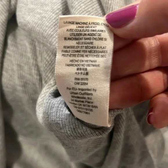 Free People We The Free Grapevine Light Gray Tunic style top in XS - Picture 12 of 13